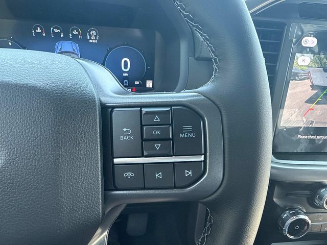2025 Ford F-150 XLT photo 12