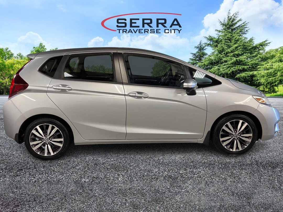 2017 Honda Fit EX photo 4