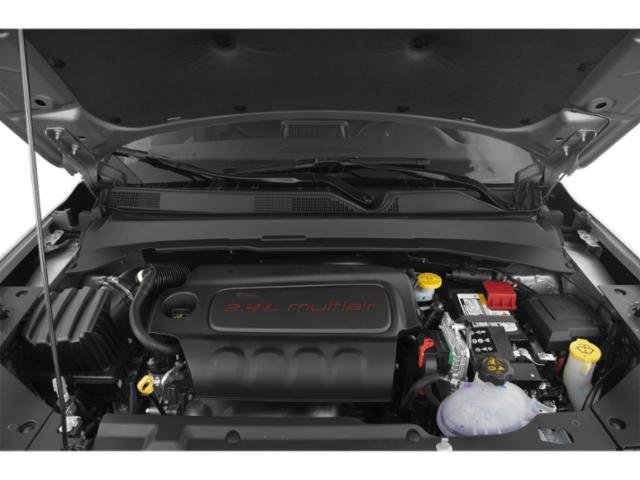 2022 Jeep Compass Latitude photo 2