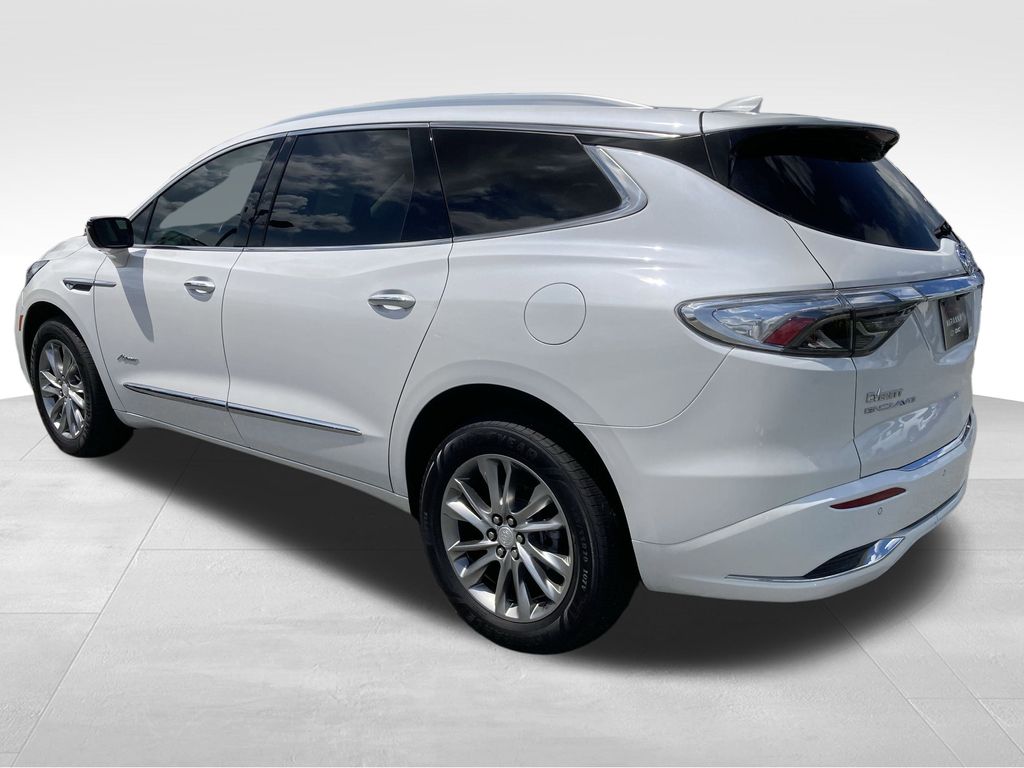 2022 Buick Enclave Avenir photo 5