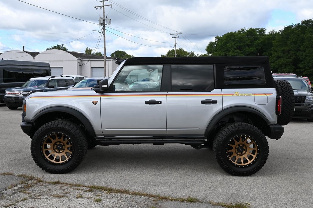 2021 Ford Bronco Badlands photo 3