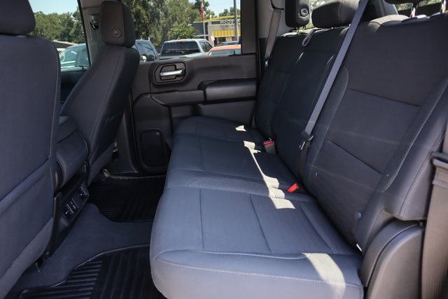 2025 Chevrolet Silverado 2500HD Custom photo 21