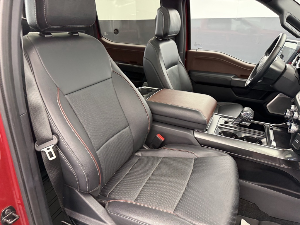 2023 Ford F-150 Lariat photo 41
