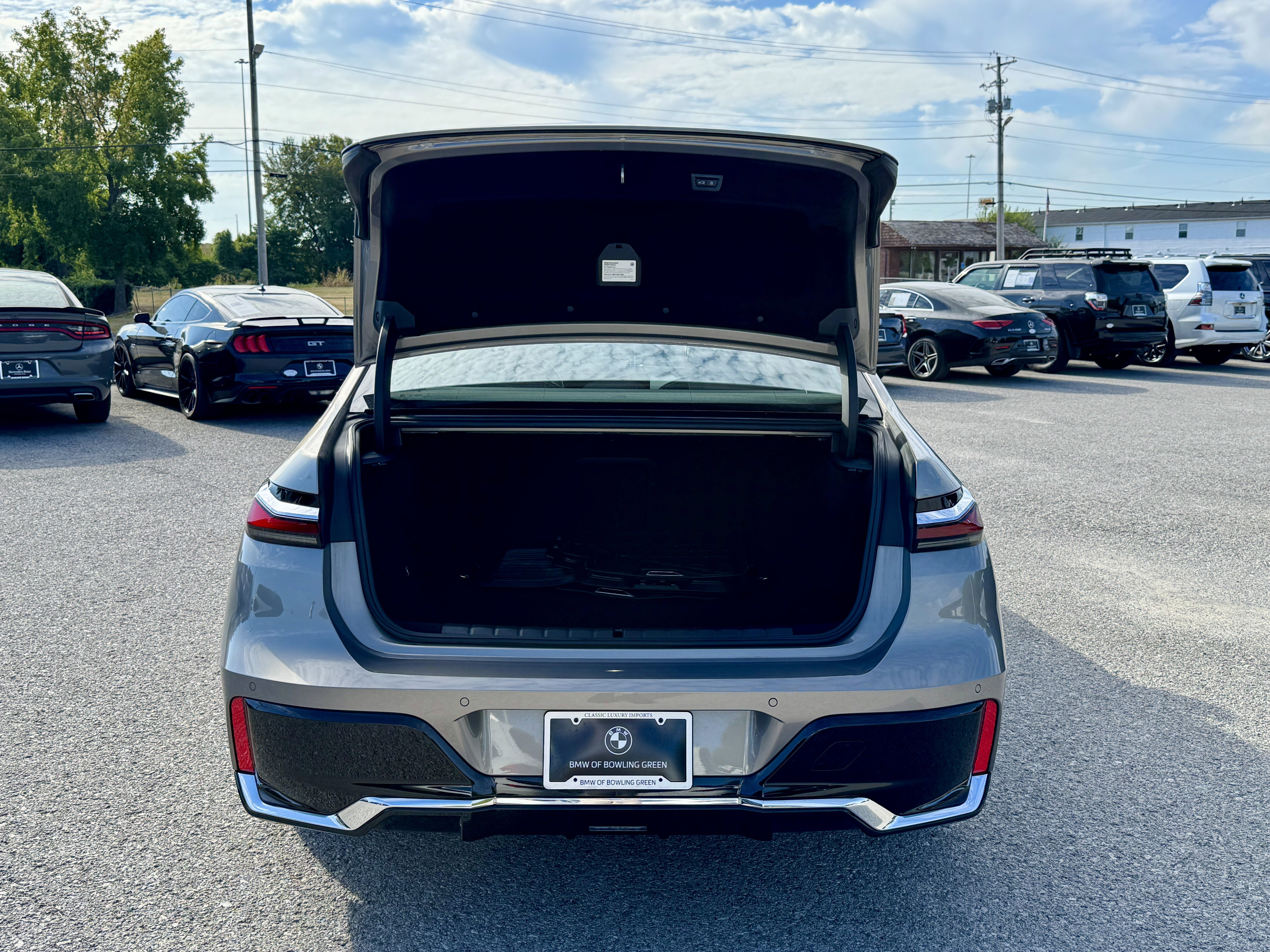 Image of Pre-Owned 2024 BMW i7 eDrive50