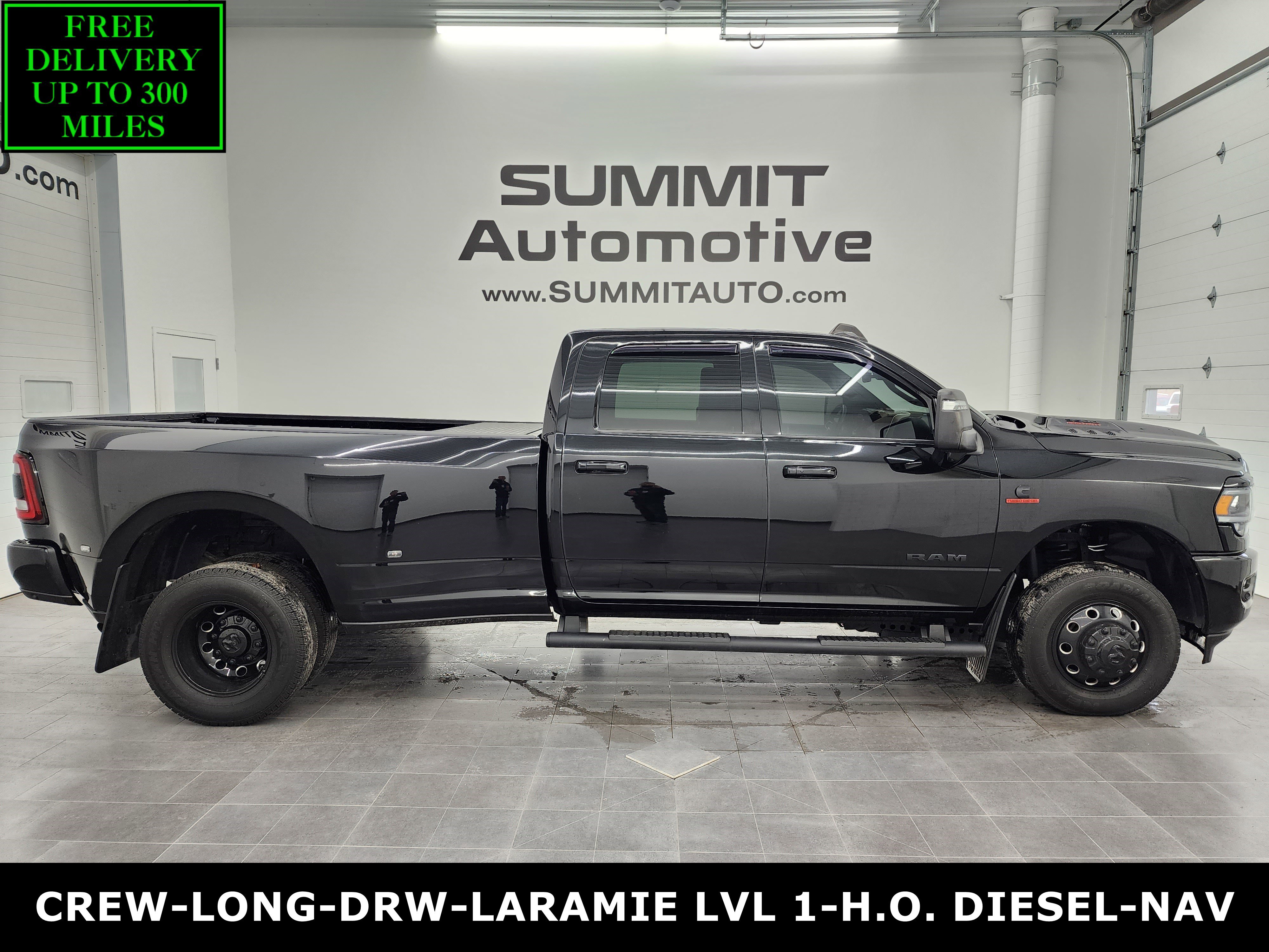 2024 RAM Ram 3500 Pickup Laramie's photo