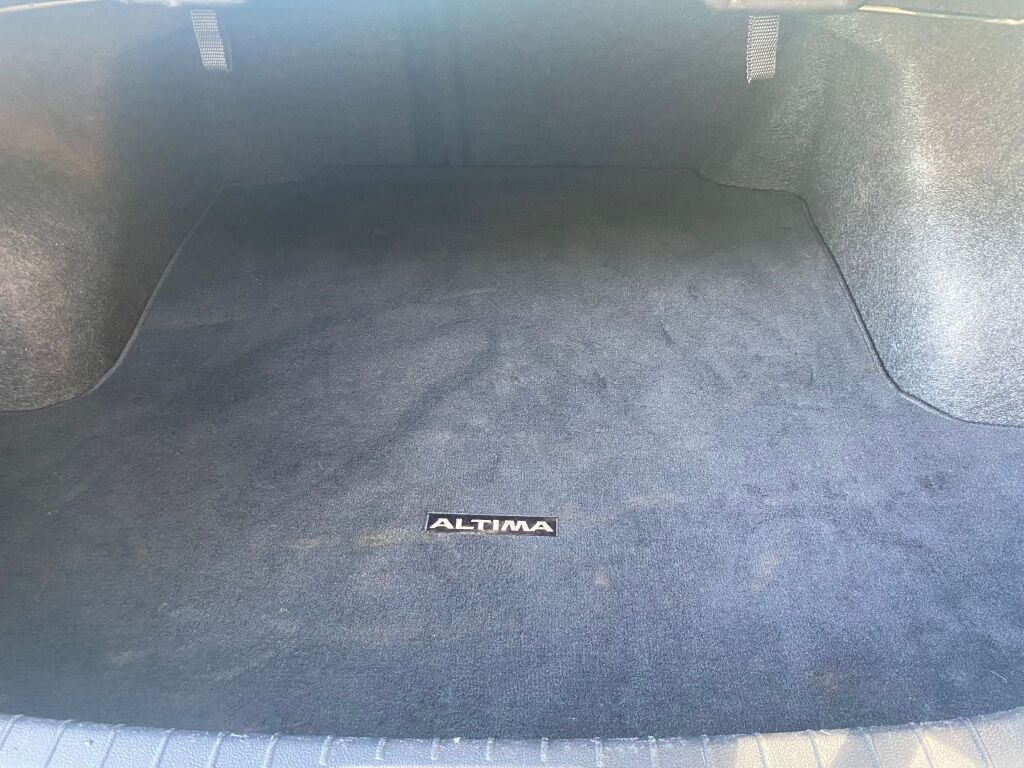 2023 Nissan Altima 2.5 SV photo 18