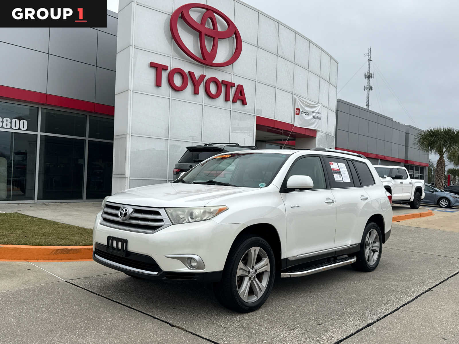 2013 Toyota Highlander Limited's photo