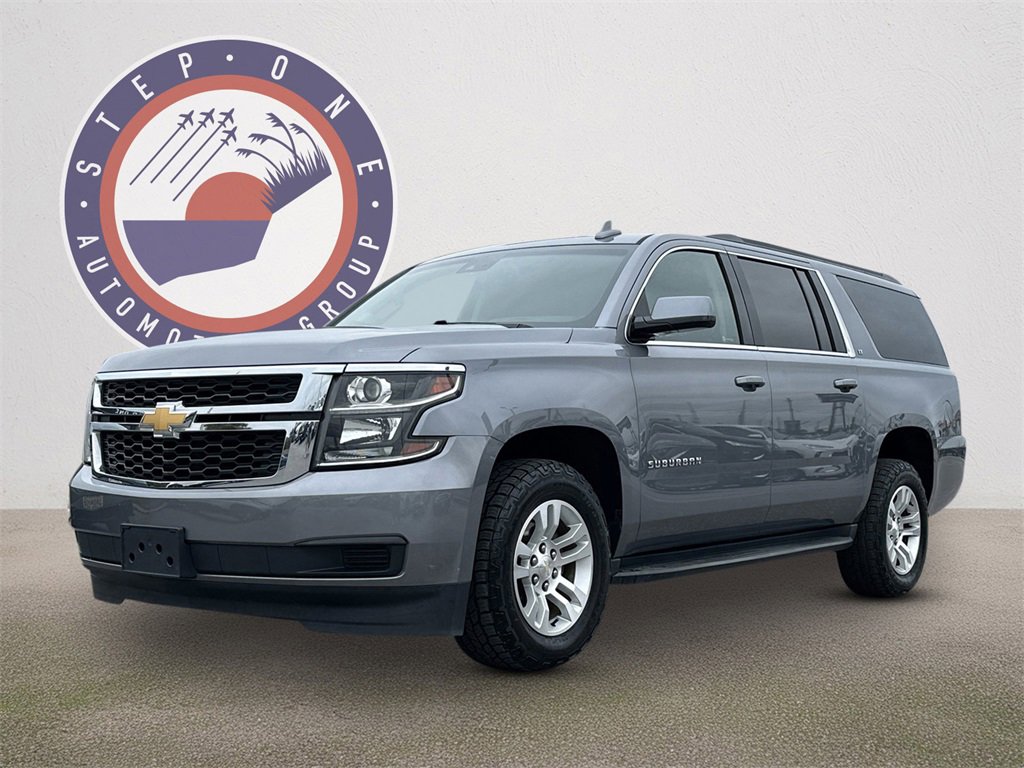 2018 Chevrolet Suburban LT's photo