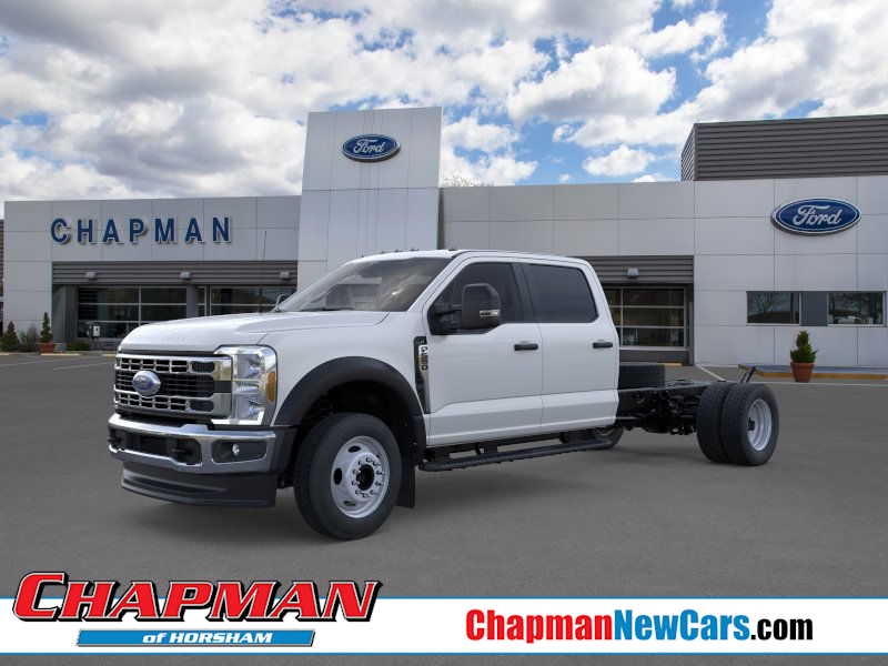 2025 Ford F-550 Super Duty Chassis Cab XL's photo