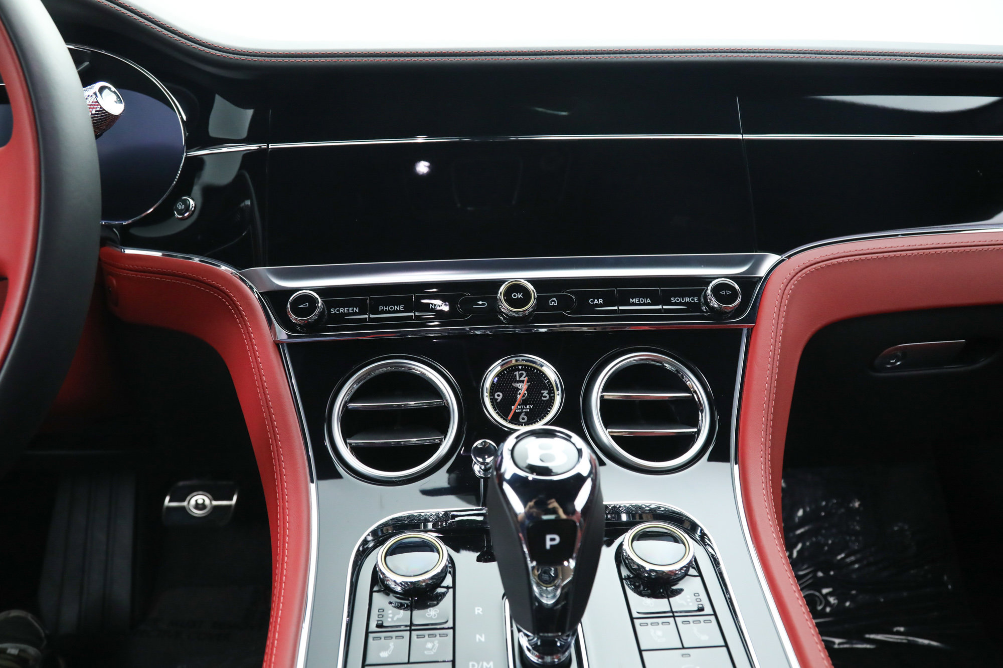 2022 Bentley Continental GT V8 photo 29