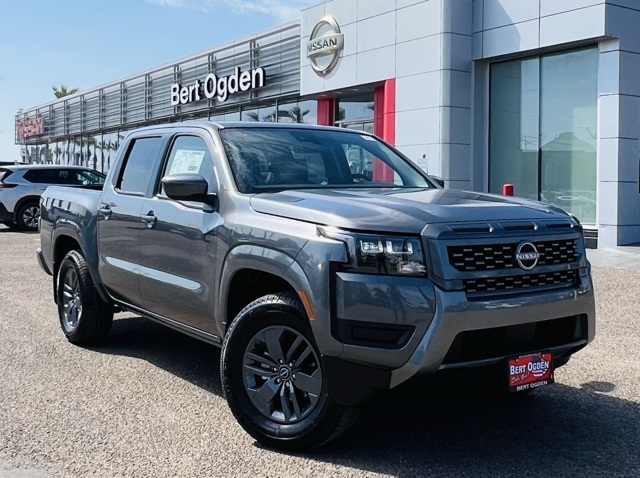 2026 Nissan Frontier SV's photo