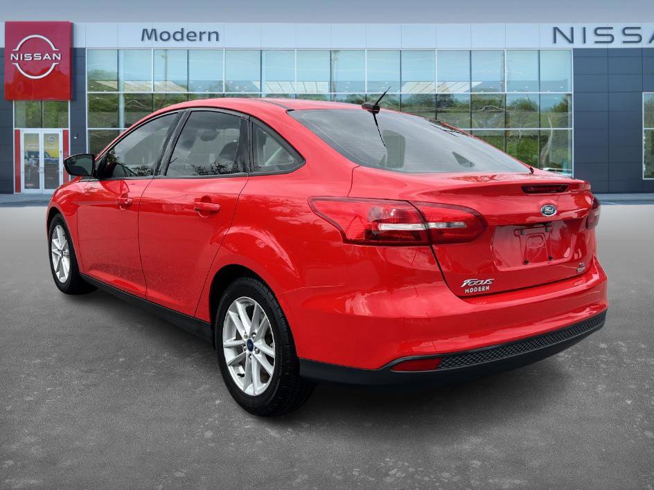 2017 Ford Focus SE photo 7
