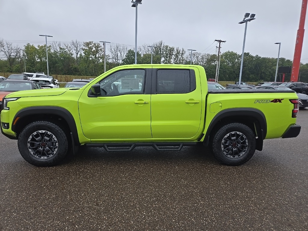 2026 Nissan Frontier Crew Cab PRO-4X photo 4