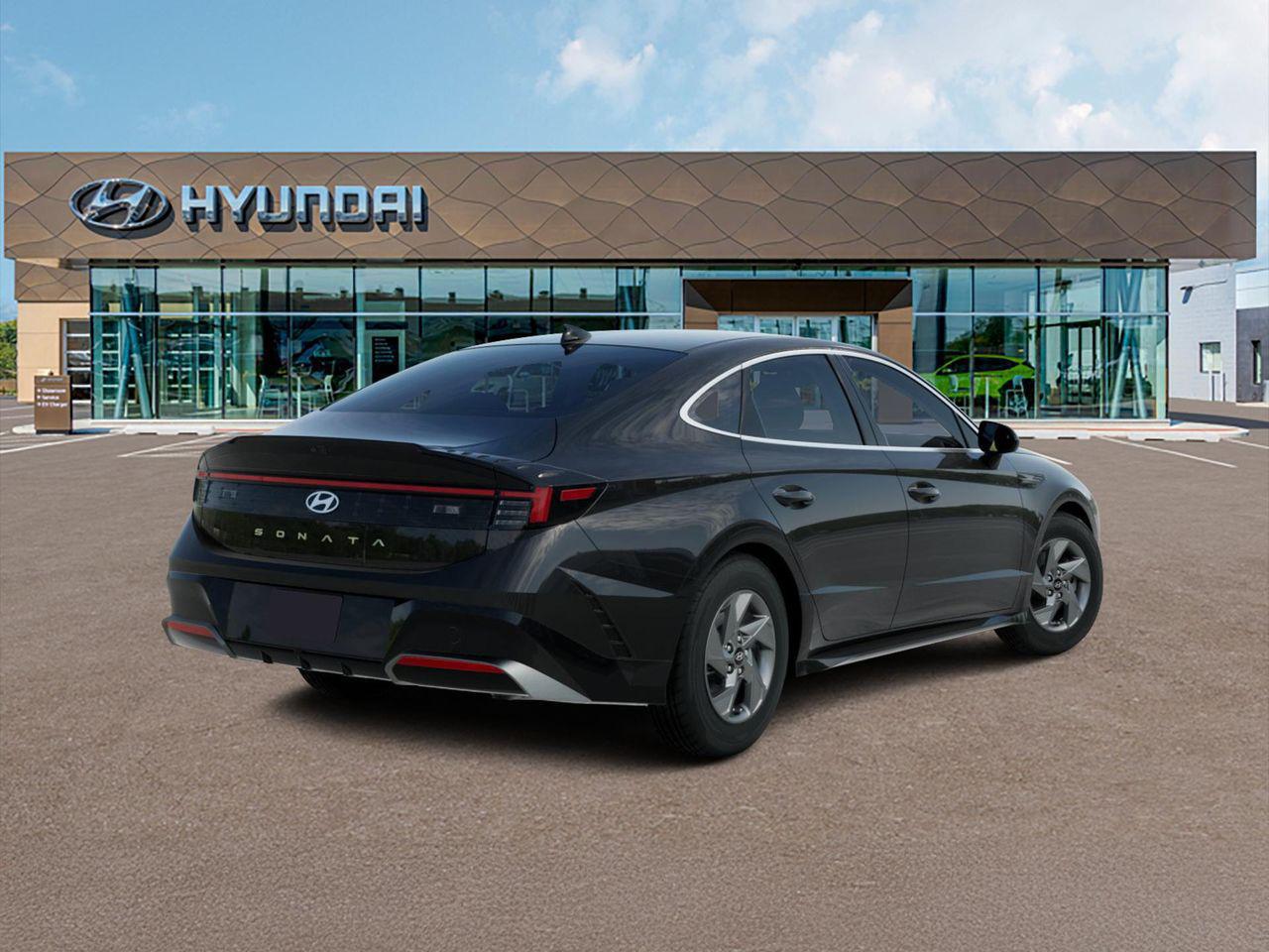 2026 Hyundai Sonata SE photo 4