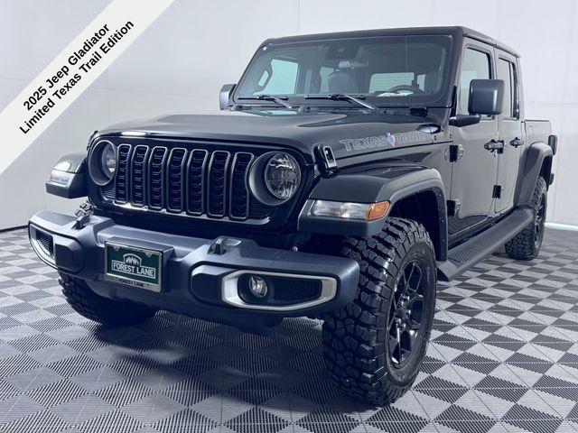 2025 Jeep Gladiator Sport Texas Trail photo 4