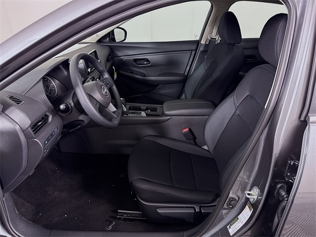 2025 Nissan Sentra S photo 4