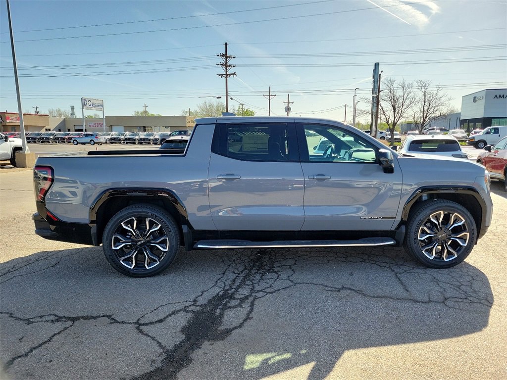 2025 Gmc Sierra EV photo 12