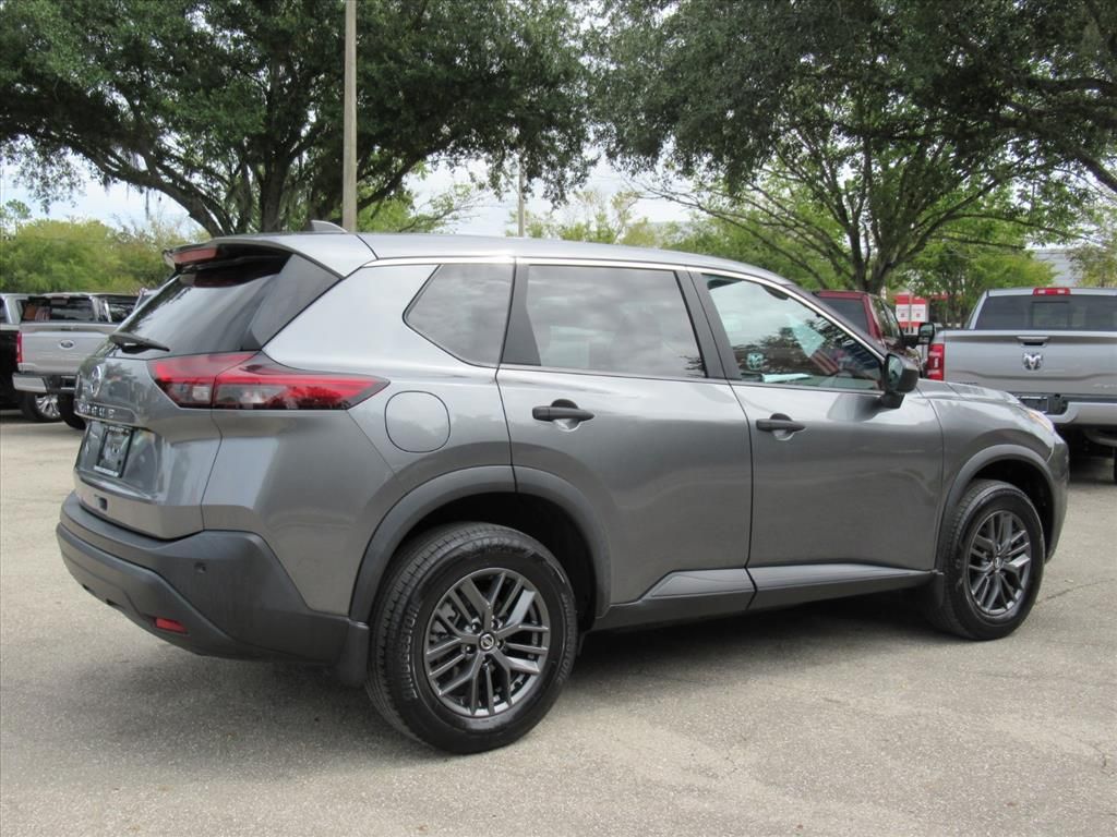 2021 Nissan Rogue S photo 3