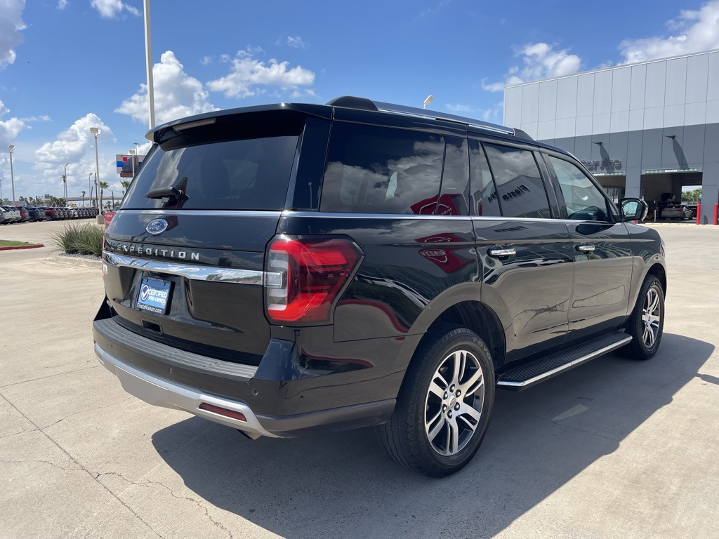 2023 Ford Expedition Limited photo 3