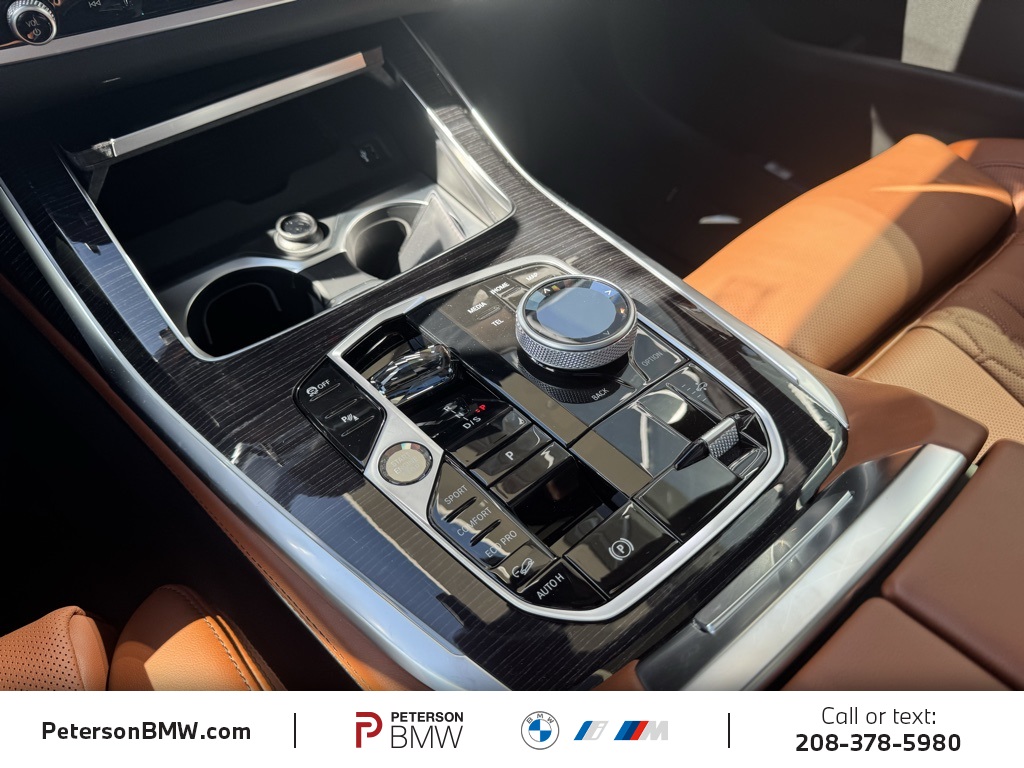 2026 Bmw X7 M60i photo 25