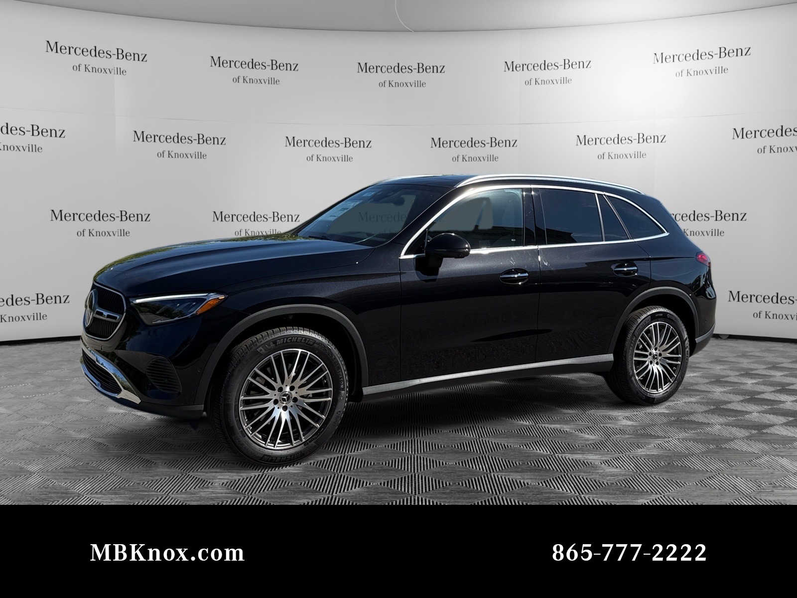2026 Mercedes-Benz GLC Base's photo