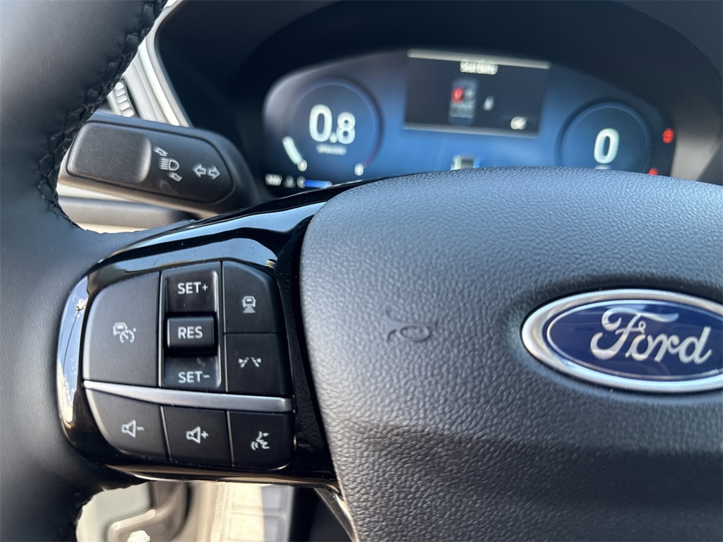 2023 Ford Escape Platinum photo 24