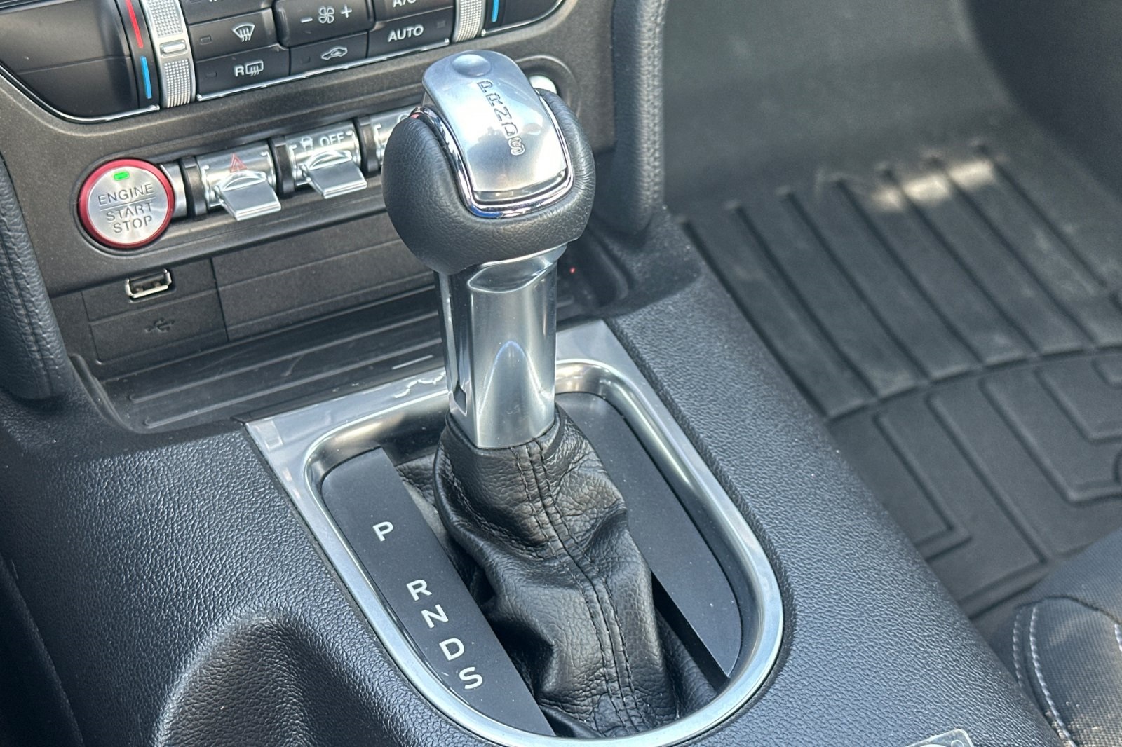 2020 Ford Mustang GT photo 26