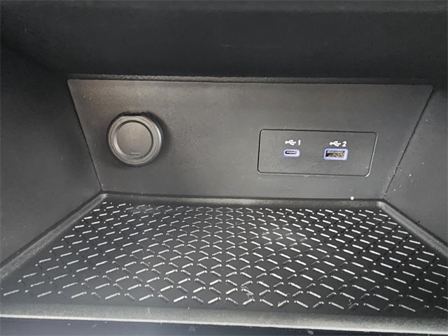 2022 Nissan Pathfinder SV photo 29