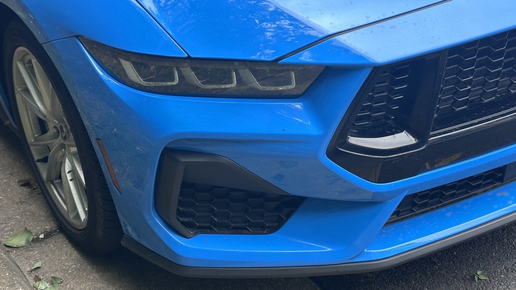 2024 Ford Mustang GT Premium photo 2