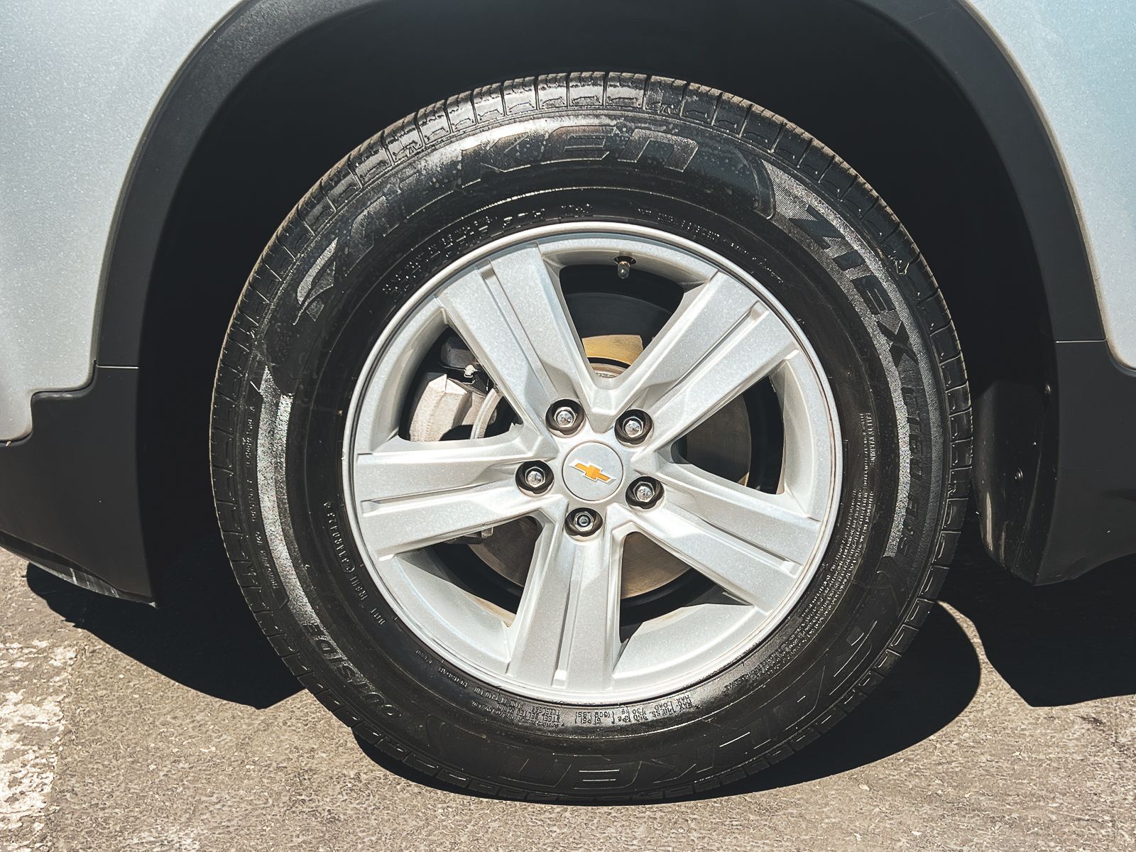 2020 Chevrolet Trax LT photo 3