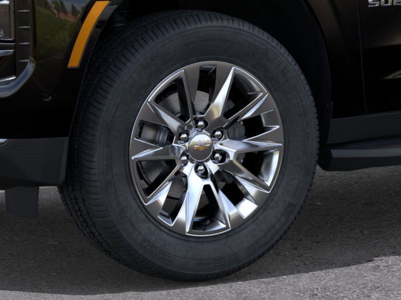 2025 Chevrolet Suburban Premier photo 8