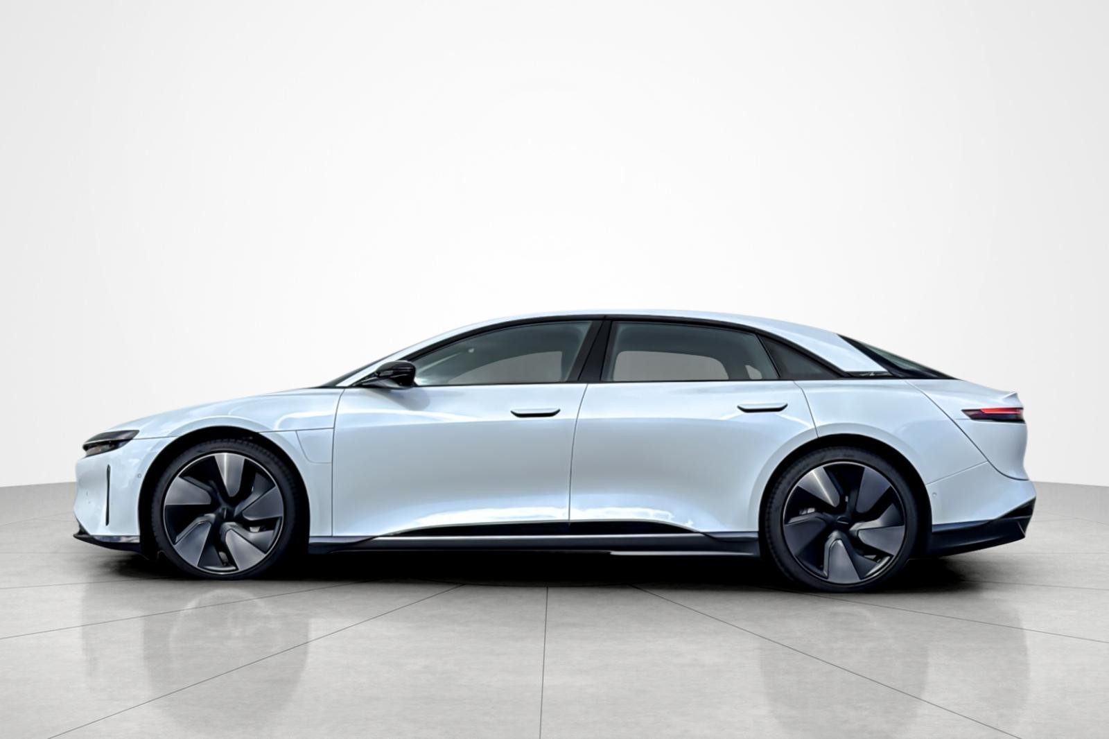 Used 2024 Lucid Air Touring with VIN 50EA1TEAXRA006007 for sale in Carson, CA