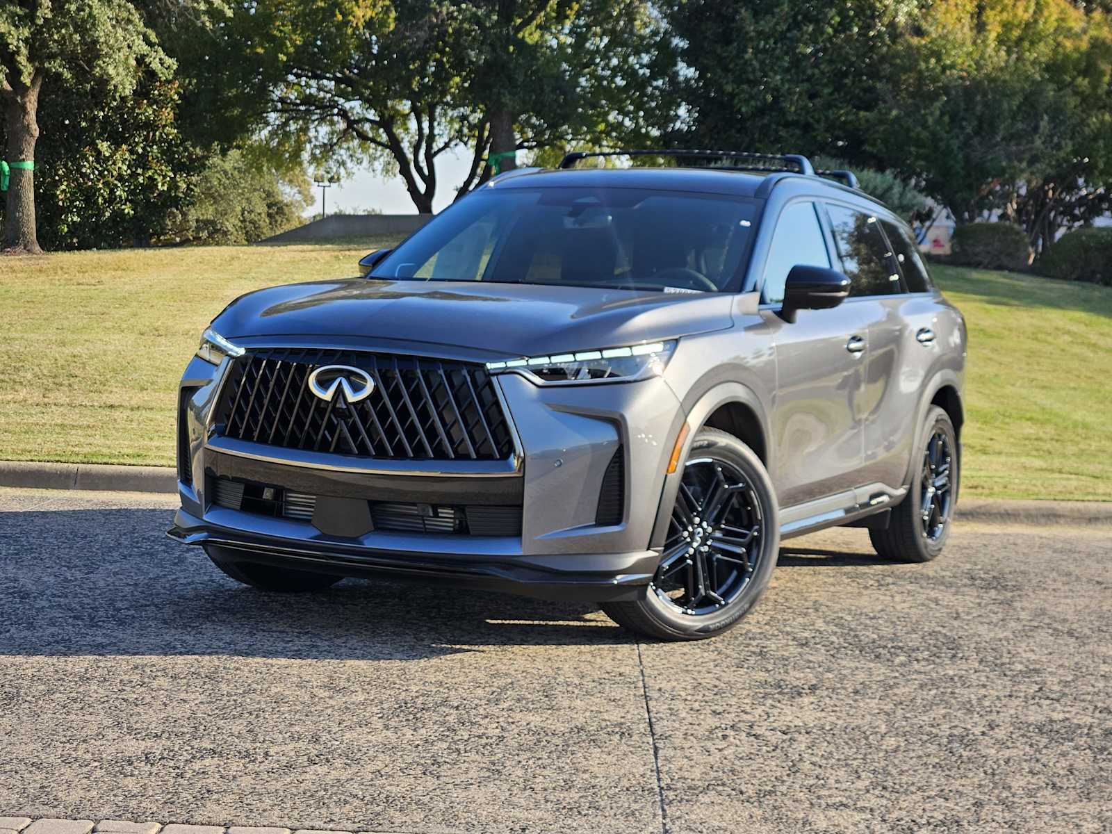 2026 INFINITI QX60 LUXE's photo
