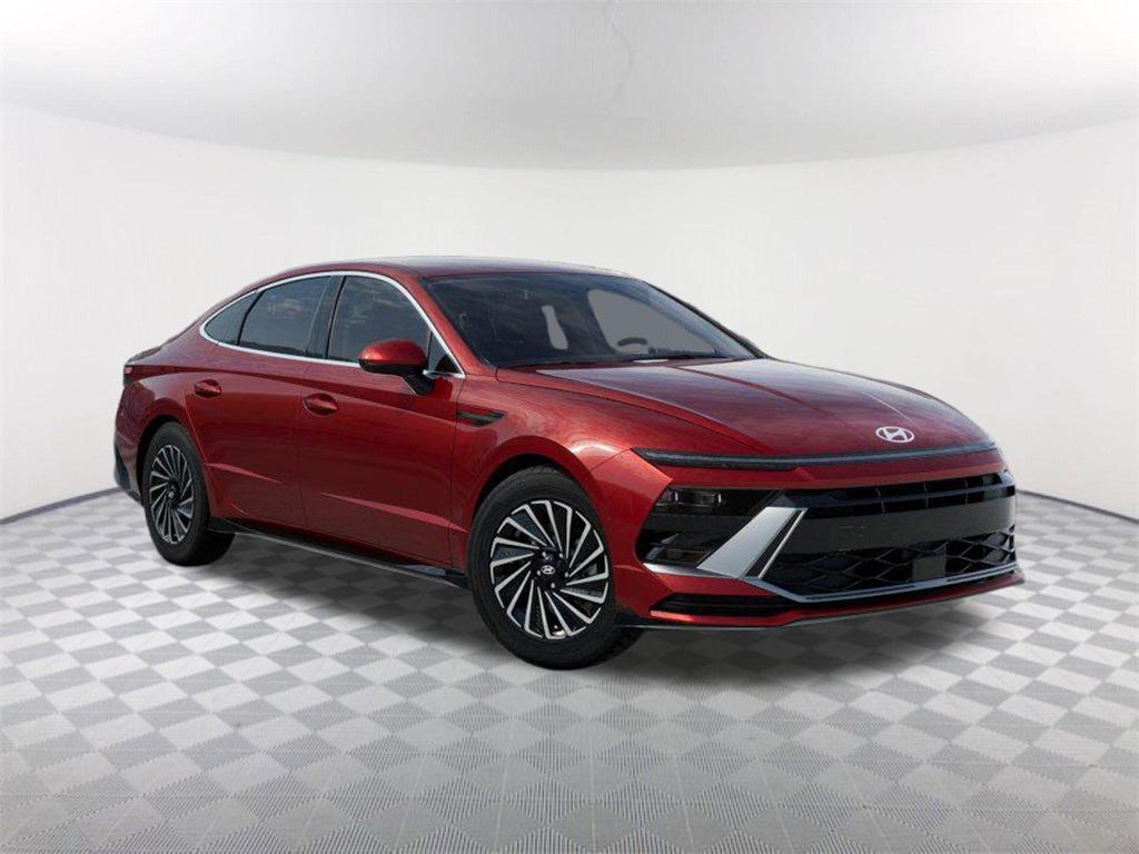 2025 Hyundai Sonata Hybrid SEL photo 2