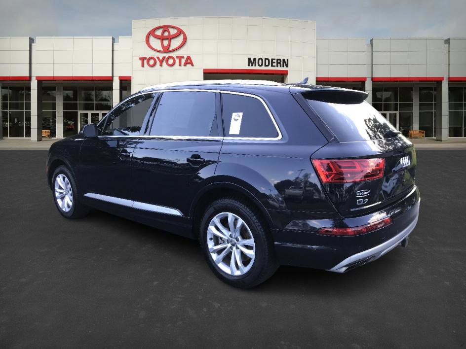 2017 Audi Q7 Premium Plus photo 2