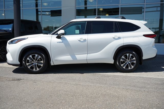 2020 Toyota Highlander Hybrid XLE photo 4
