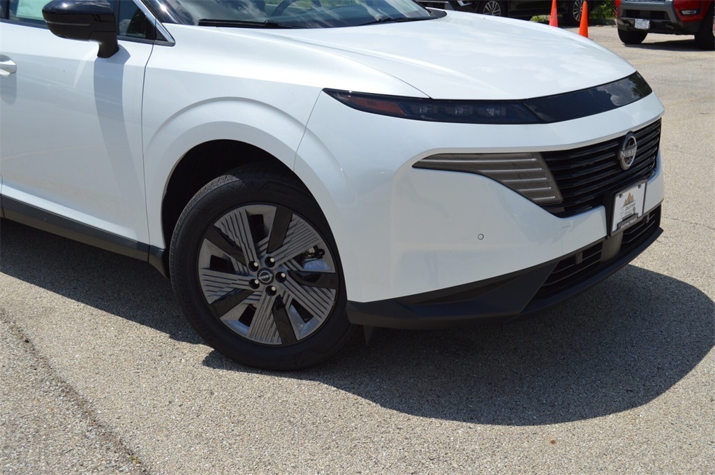 2025 Nissan Murano SL photo 2