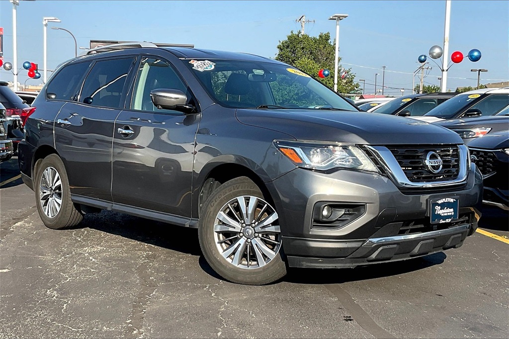 2019 Nissan Pathfinder SL photo 31