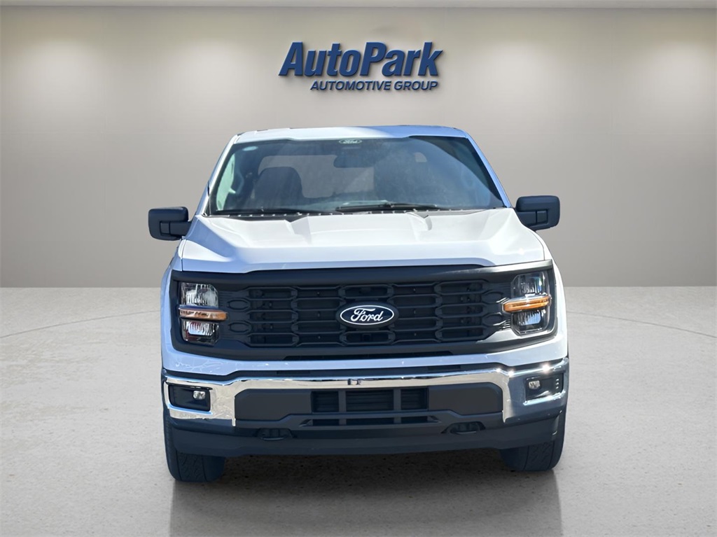 2025 Ford F-150 XL photo 2