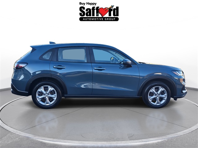 2025 Honda HR-V LX photo 8