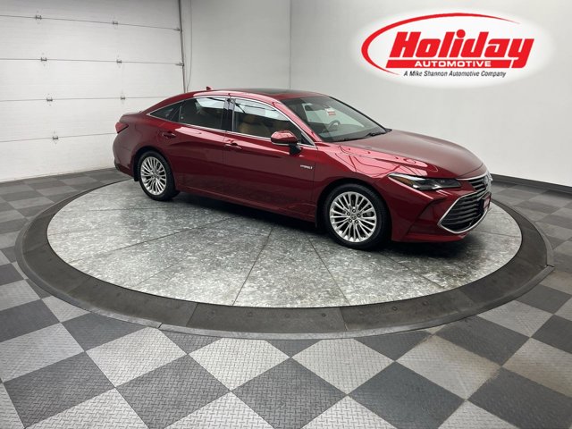 2020 Toyota Avalon Limited's photo