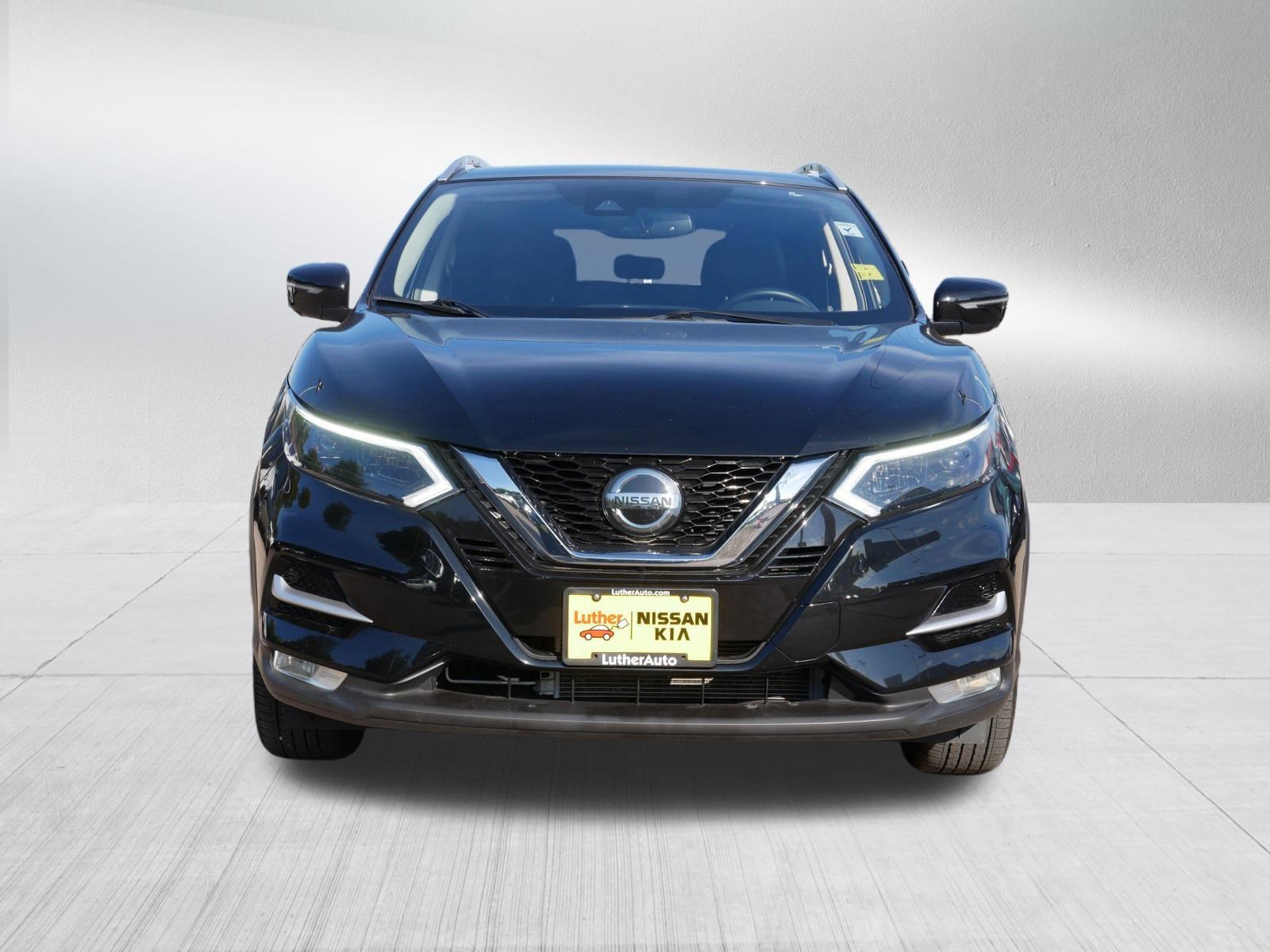 Certified 2022 Nissan Rogue Sport SL with VIN JN1BJ1CW4NW497007 for sale in Inver Grove, Minnesota