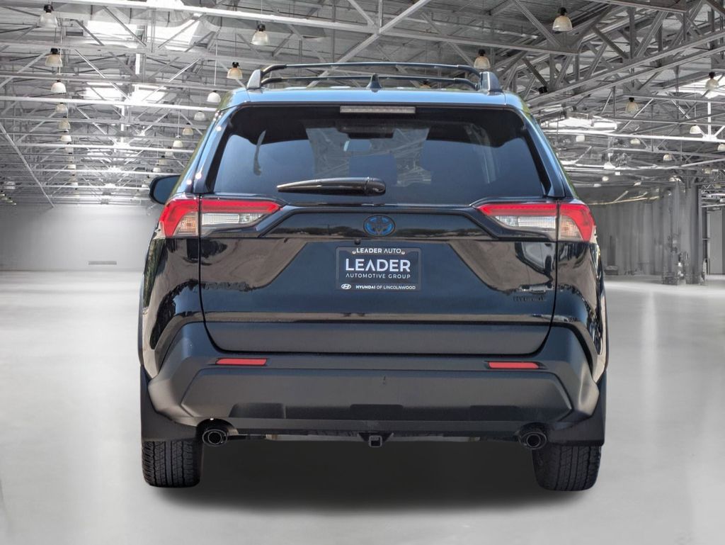 2024 Toyota RAV4 Hybrid photo 6