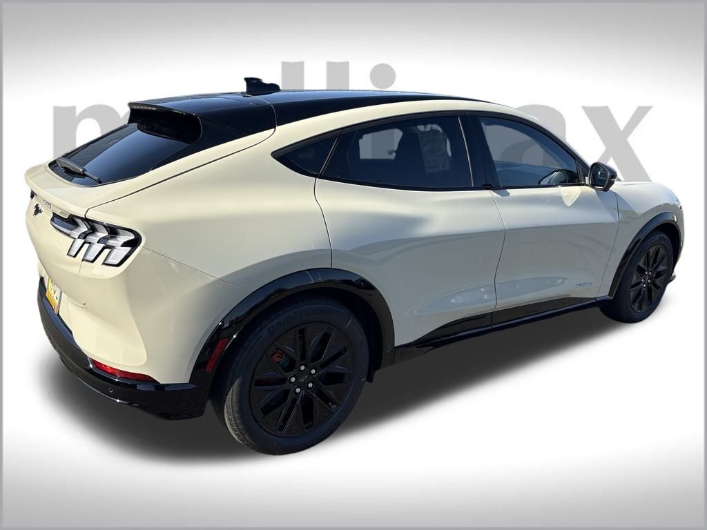 2025 Ford Mustang Mach-E Premium photo 2