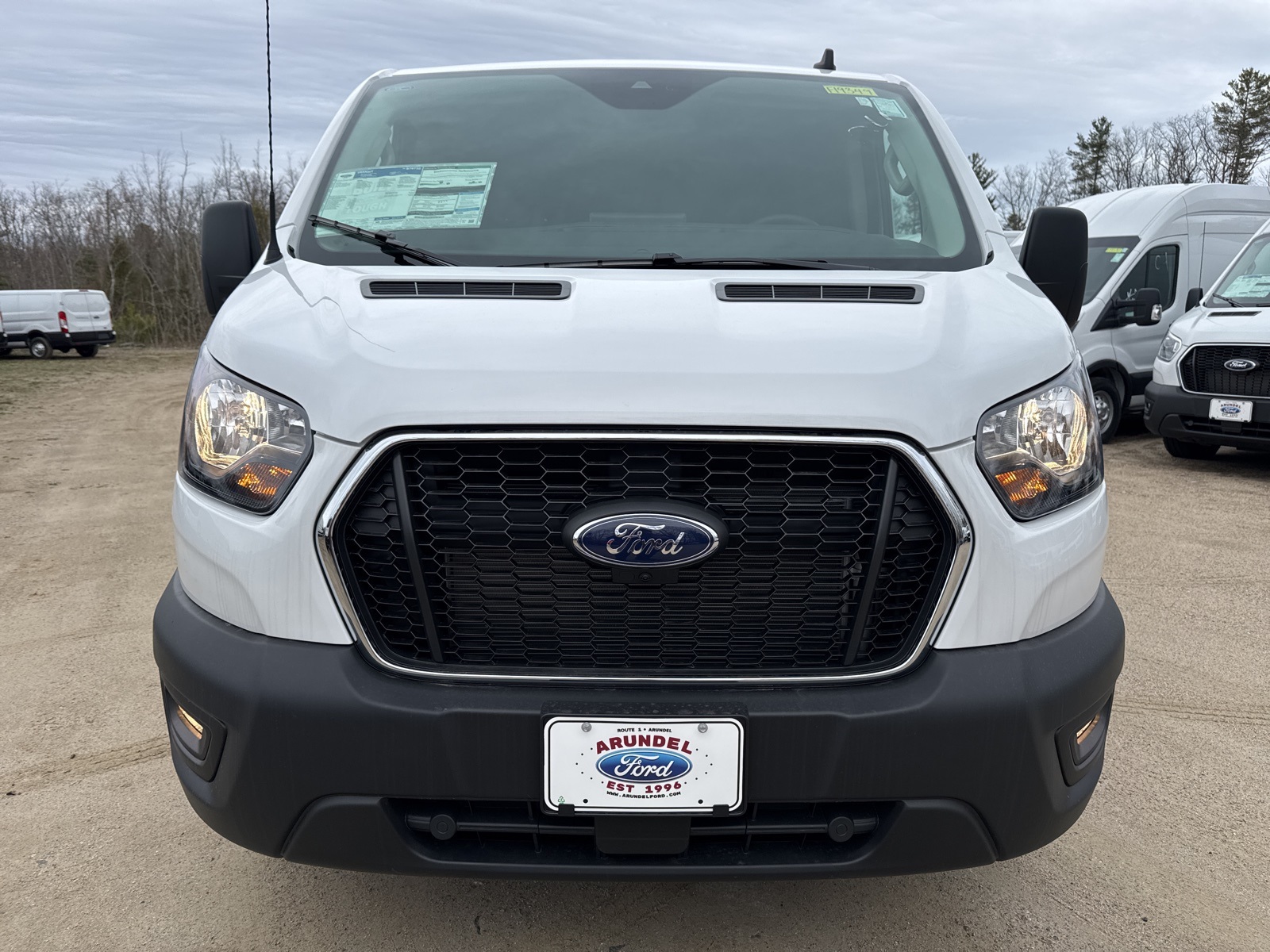 2024 Ford Transit Cargo Van photo 2