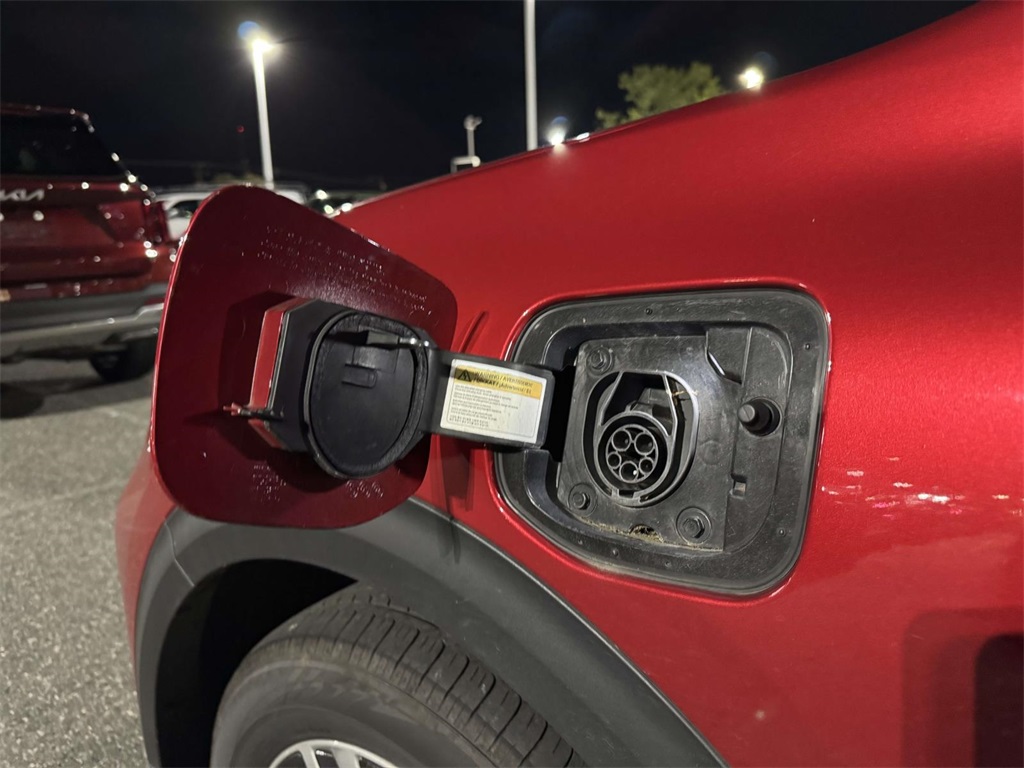 2022 Kia Niro Plug-In Hybrid EX Premium photo 13