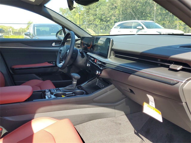 2026 Kia K5 GT-Line photo 30