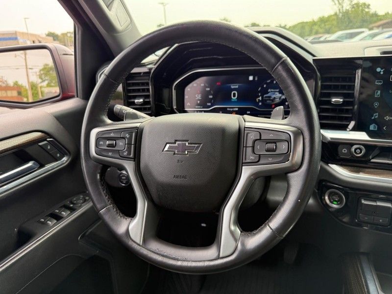 2022 Chevrolet Silverado 1500 LT Trail Boss photo 14