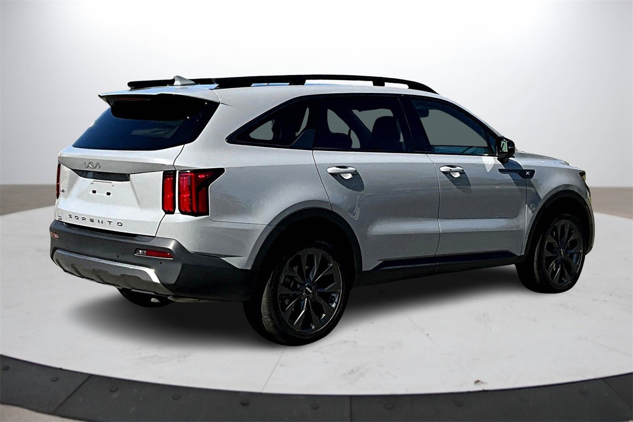 2022 Kia Sorento X-Line SX Prestige photo 8