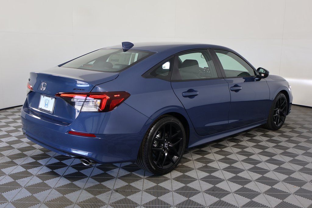 2026 Honda Civic Sport photo 2